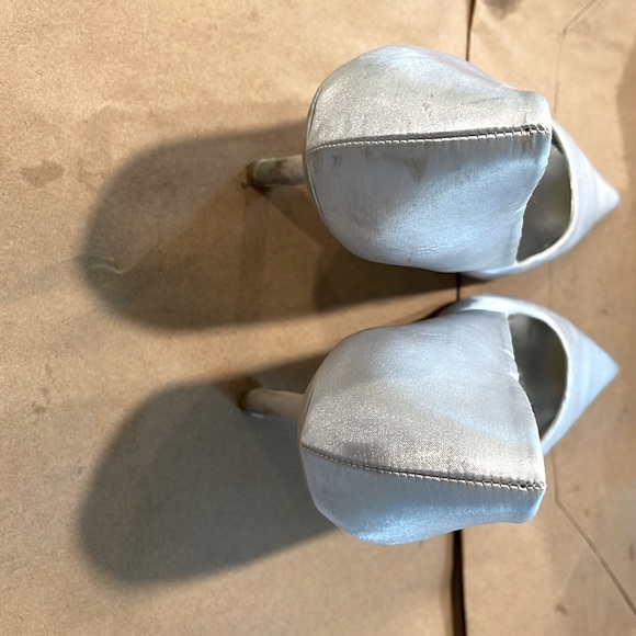 Metallic Silver Roberto Vianni 3” Heels Size 40 - Great Condition - Picture 3 of 4